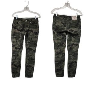 True Religion Camouflage Skinny Halle Jeans Size 27 Multicolor Green